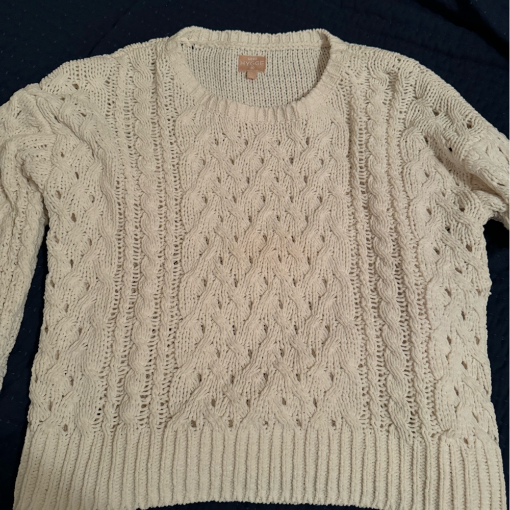 Women's Cream Cable Knit Sweater